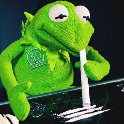 N2Q21cW__400x400
